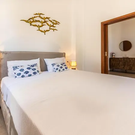 Kira's House Rhodes Town Дом отдыха *